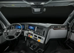 Freghtliner eCascadia full